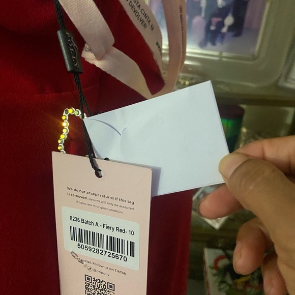 OH POLLY SERENA Embellished Heart Cup Detail Evening Gown Fire Red (US 6 UK 10) - Picture 11 of 13